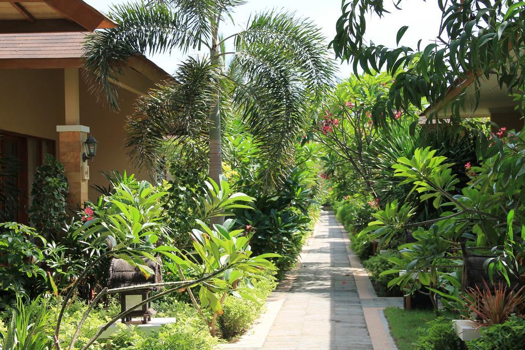 Villa Grasia กีลีตราวางัน ภายนอก รูปภาพ