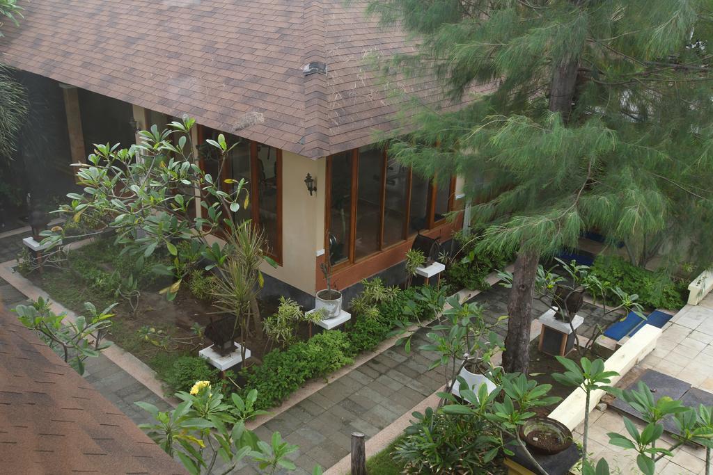 Villa Grasia กีลีตราวางัน ภายนอก รูปภาพ