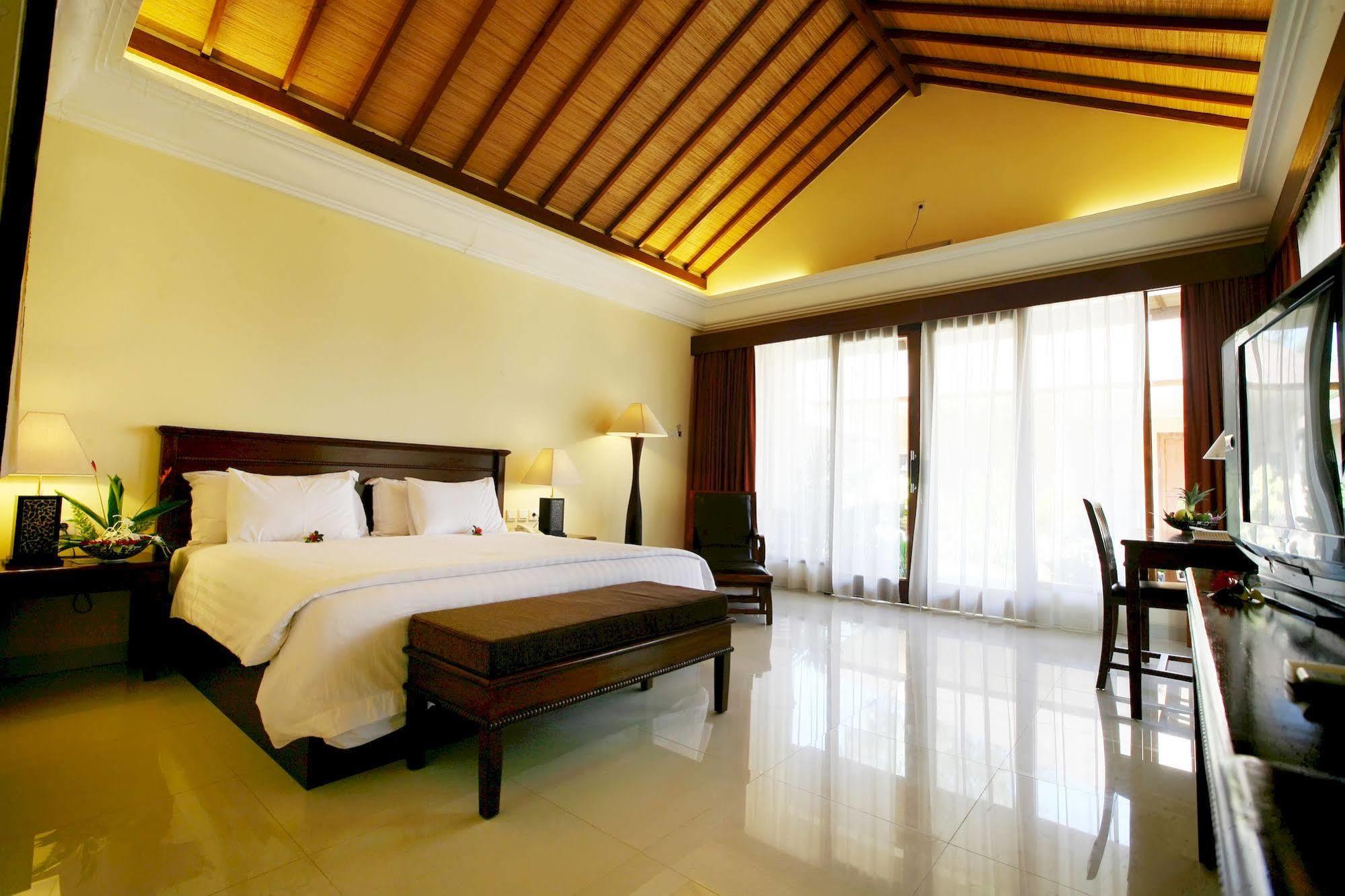 Villa Grasia กีลีตราวางัน ภายนอก รูปภาพ