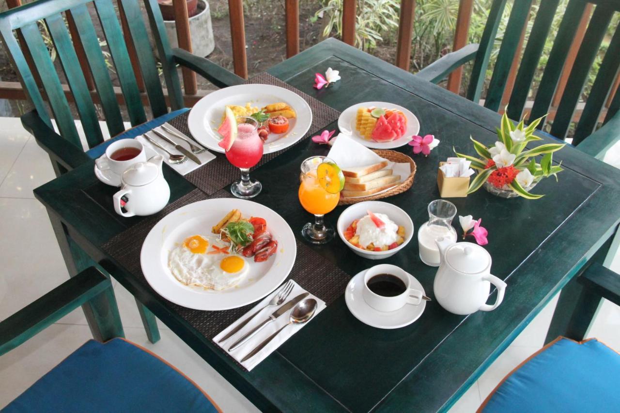 Villa Grasia กีลีตราวางัน ภายนอก รูปภาพ